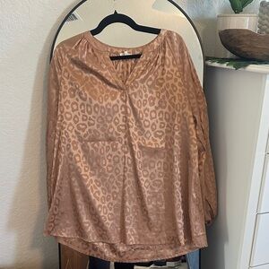 JODIFL Satin Leopard Blouse - Tan/Blush